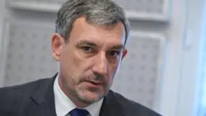 Орлов: медучреждения мобилизовали силы для помощи пострадавшим на АГХК
