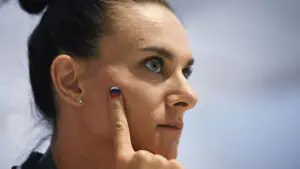 Журова: Исинбаева имеет большое влияние и может переубедить World Athletics