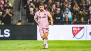 Гол Месси не спас «Интер Майами» от поражения в матче MLS против «Торонто»