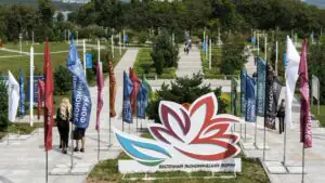 Более ста инициатив ДФО и Арктики в виде каталога проектов представят на ВЭФ