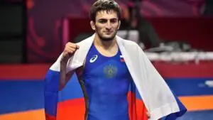 Абасгаджи Магомедов стал чемпионом России по вольной борьбе в весе до 65 кг