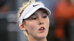Андреева проиграла Фернандес и не вышла в четвертый раунд турнира WTA 1000