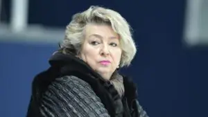 Тарасова: решение Алисы Лю пропустить сезон не связано с допуском россиян