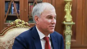 Володин: Запад вооружает киевский режим, чтобы сдержать развитие России