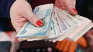 Поздняков: разворот экономики «на себя» увеличил ВВП (ППС) России