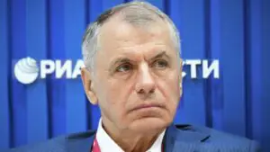 Константинов назвал идею Келлога о мобилизации женщин на Украине циничной