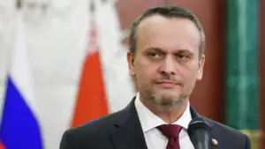 Никитин: Минтранс предлагает создать в регионах гарантирующих перевозчиков