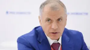 Константинов сравнил мечты Украины о Крыме с ностальгией по потерянной руке