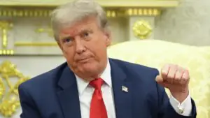 Васильев: демократы готовят Трампу импичмент