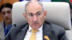 Пашинян назвал движение за присоединение Карабаха ловушкой для Армении