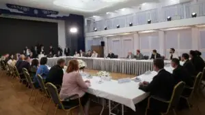 Стрелец пригласил Путина на открытие канатной дороги между Россией и Китаем