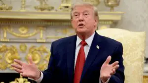 Трамп не стал раскрывать, переписывается ли он с Ким Чен Ыном