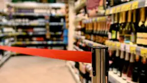 Росалкогольтабакконтроль: регионы решают, ограничивать ли продажу алкоголя