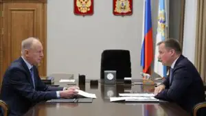 Патрушев и Цыбульский обсудили развитие судостроения в регионе